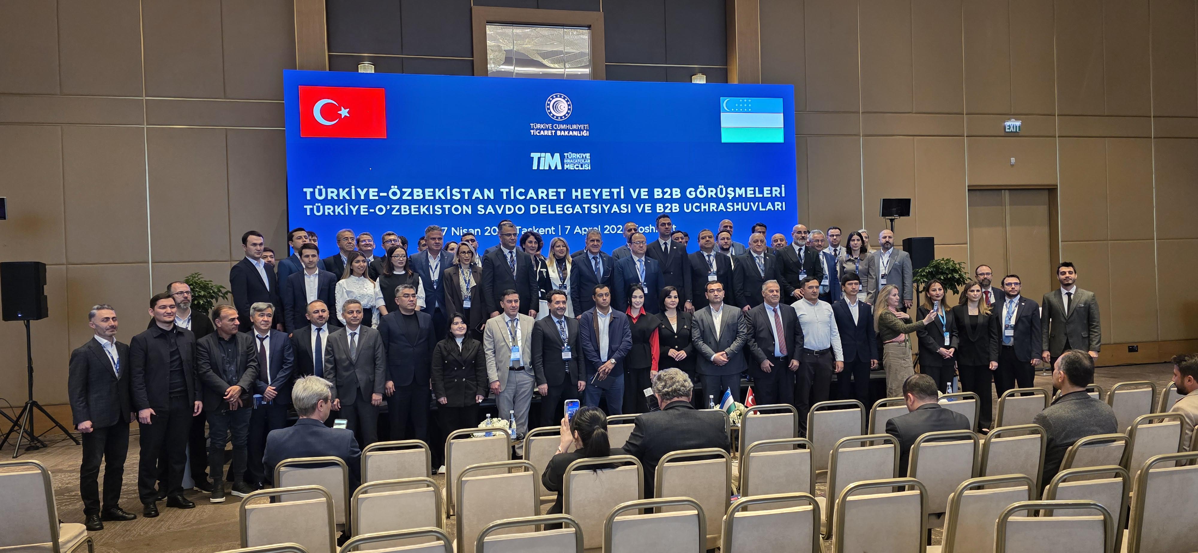 Vertreter von CAEx nehmen an der Handelsmission der türkischen Exporteure in Taschkent teil