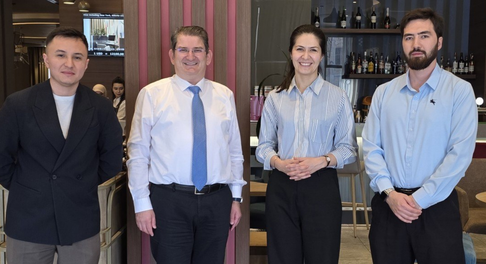 CAEx Food&HoReCa团队与Hampton By Hilton Tashkent探讨行业发展前景