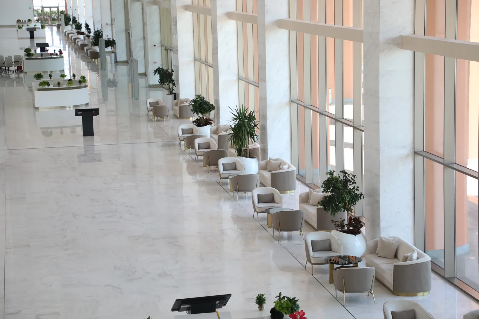 CAEx foyer